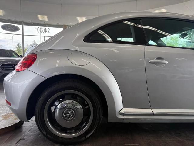 2012 Volkswagen Beetle 2.5L