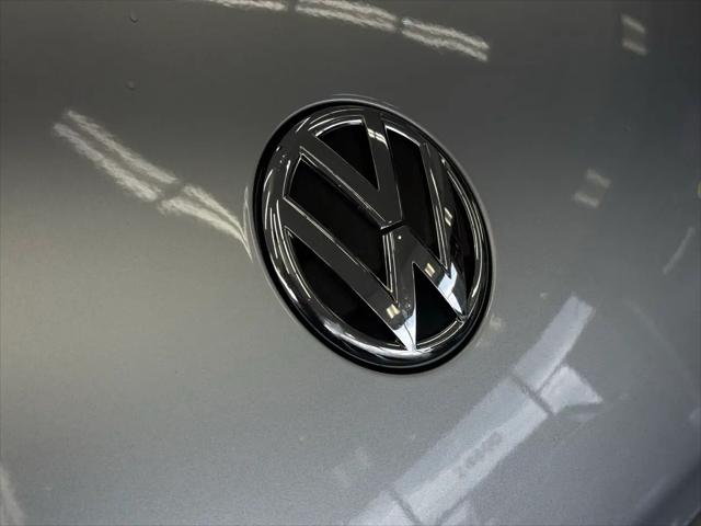 2012 Volkswagen Beetle 2.5L