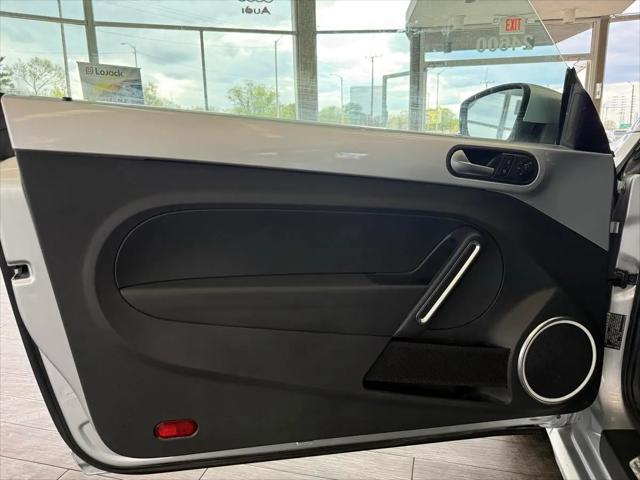 2012 Volkswagen Beetle 2.5L