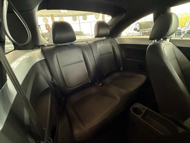 2012 Volkswagen Beetle 2.5L