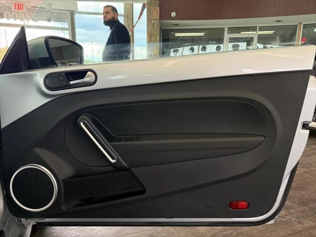 2012 Volkswagen Beetle 2.5L