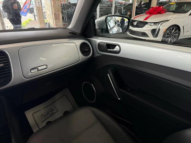 2012 Volkswagen Beetle 2.5L