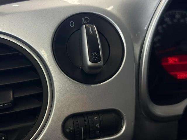 2012 Volkswagen Beetle 2.5L