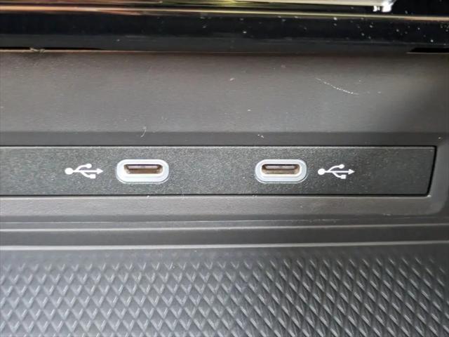 2026 Volkswagen Atlas Cross Sport SE with Technology