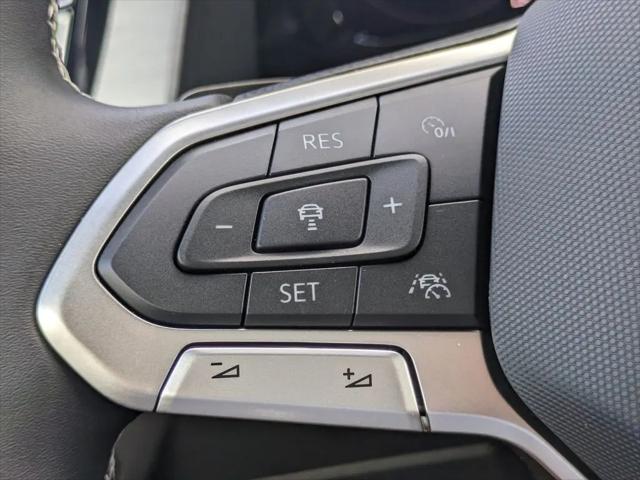 2026 Volkswagen Atlas Cross Sport SE with Technology