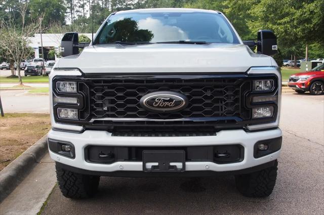 2025 Ford F-350 LARIAT