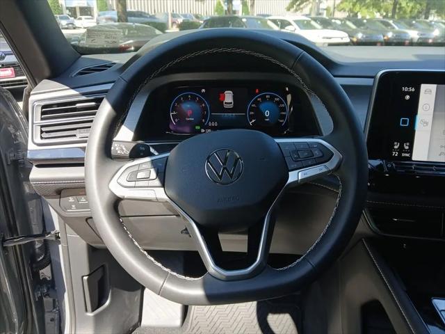 2026 Volkswagen Atlas Cross Sport SE with Technology