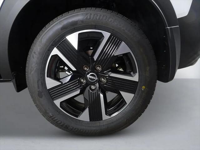 2025 Nissan Kicks SV Intelligent AWD