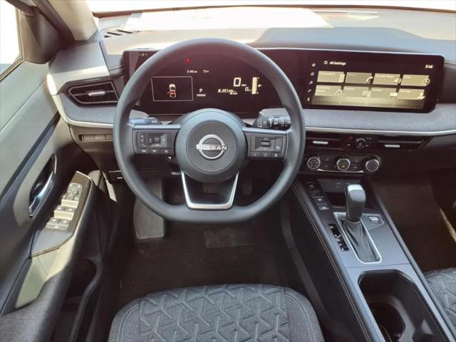 2025 Nissan Kicks SV Intelligent AWD