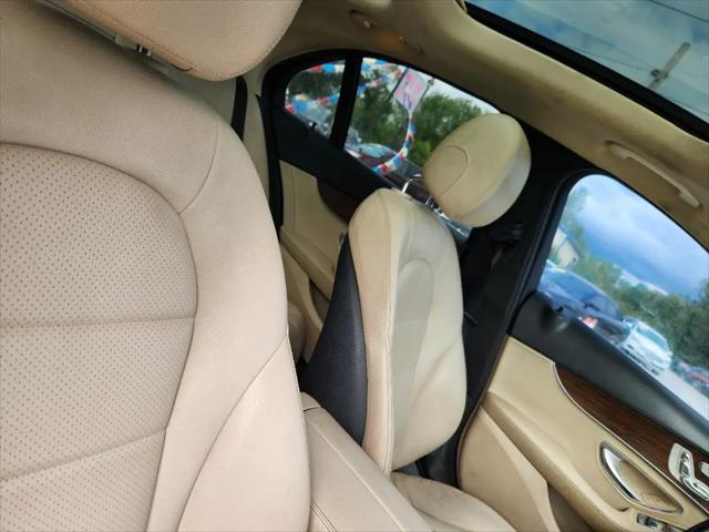 2021 Mercedes-Benz C-CLASS C 300 4MATIC Sedan