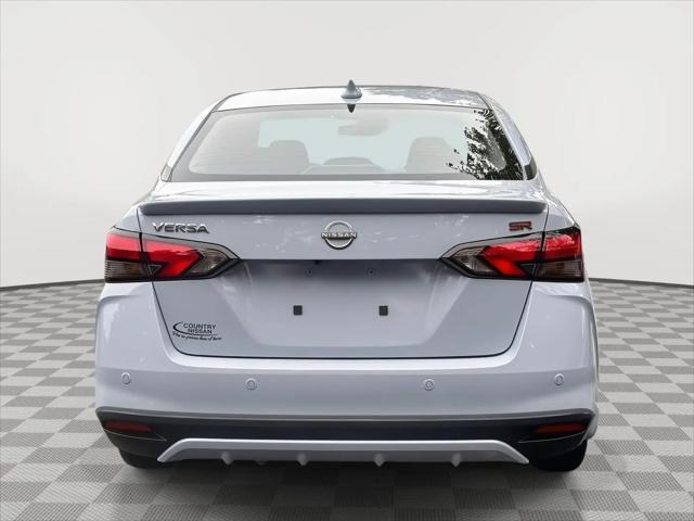2025 Nissan Versa 1.6 SR