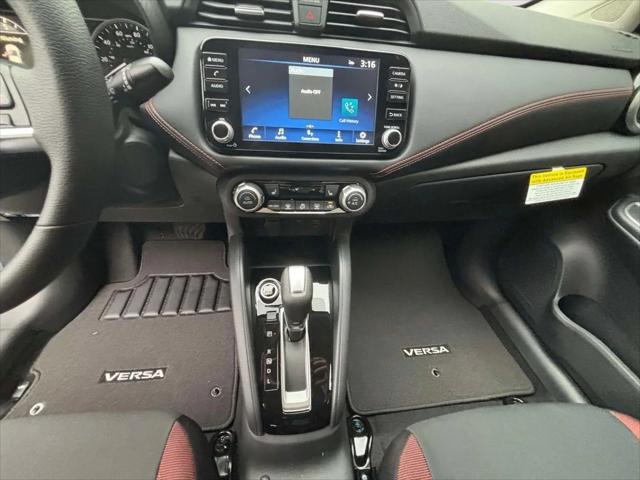 2025 Nissan Versa 1.6 SR
