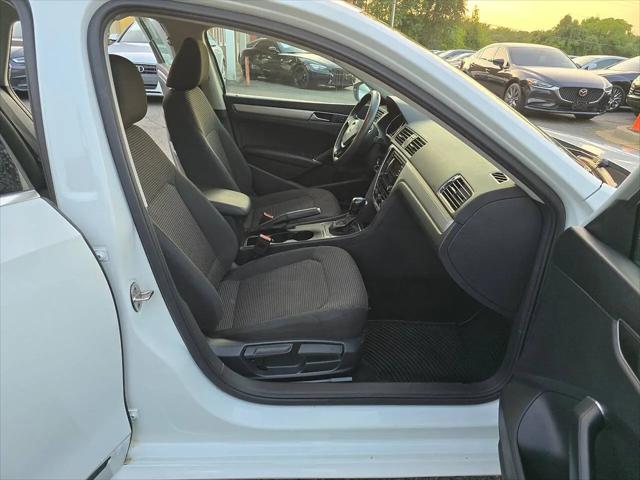 2016 Volkswagen Passat 1.8T S