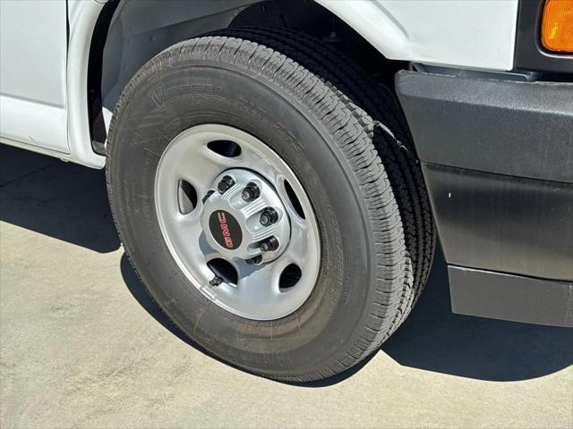 2025 GMC Savana Cargo RWD 2500 Regular Wheelbase Work Van
