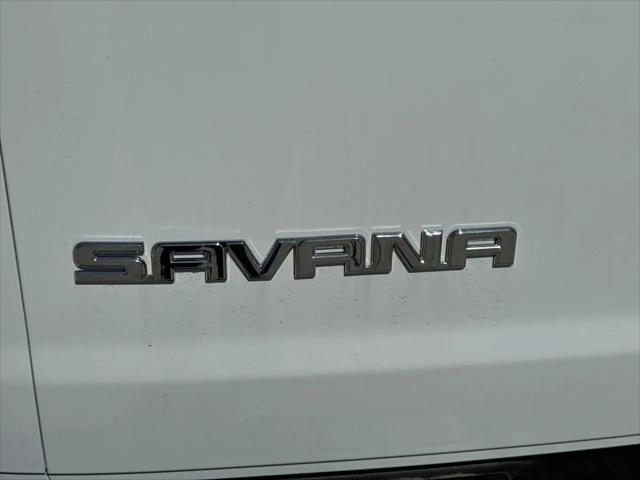 2025 GMC Savana Cargo RWD 2500 Regular Wheelbase Work Van