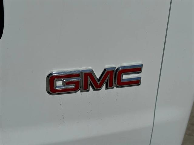 2025 GMC Savana Cargo RWD 2500 Regular Wheelbase Work Van