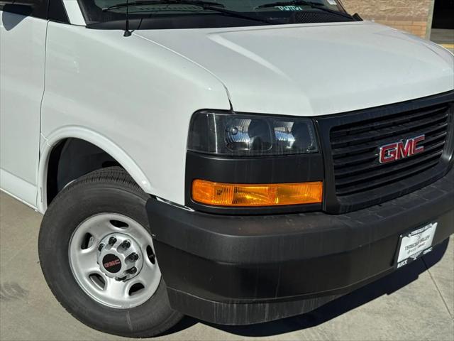 2025 GMC Savana Cargo RWD 2500 Regular Wheelbase Work Van