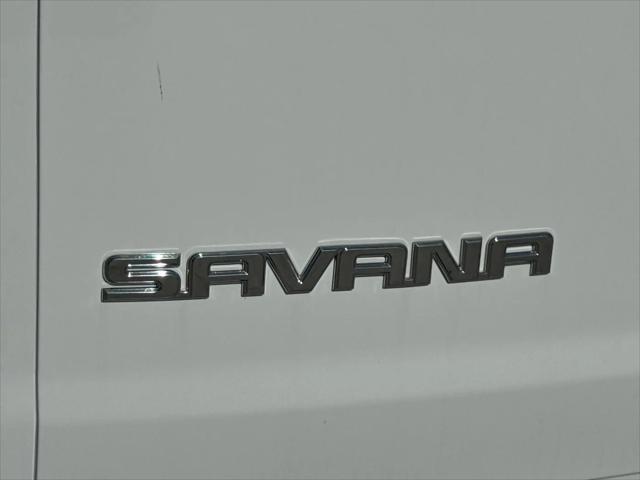 2025 GMC Savana Cargo RWD 2500 Regular Wheelbase Work Van