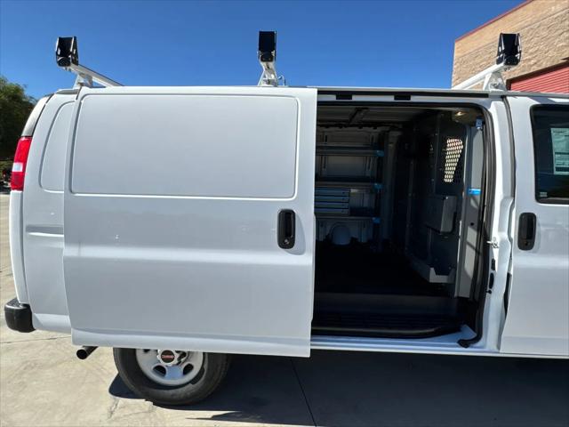 2025 GMC Savana Cargo RWD 2500 Regular Wheelbase Work Van
