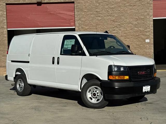 2025 GMC Savana Cargo RWD 2500 Regular Wheelbase Work Van