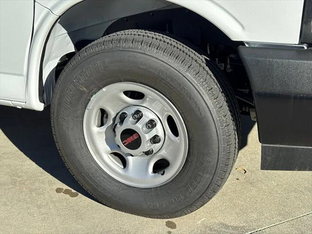 2025 GMC Savana Cargo RWD 2500 Regular Wheelbase Work Van