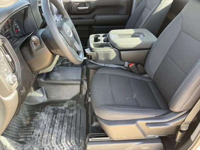 2025 GMC Sierra 2500HD 4WD Regular Cab Long Bed Pro