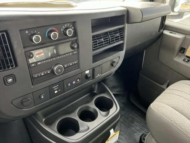 2025 Chevrolet Express Cutaway Work Van