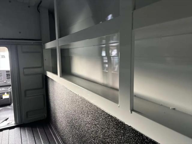 2025 Chevrolet Express Cutaway Work Van