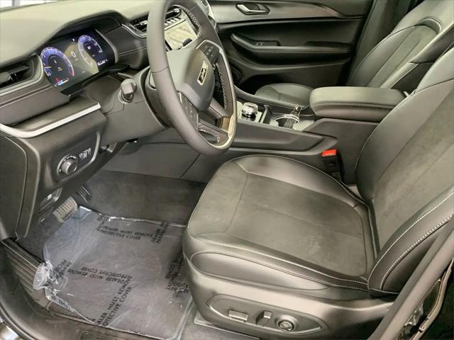 2025 Jeep Grand Cherokee L Altitude X 4x4