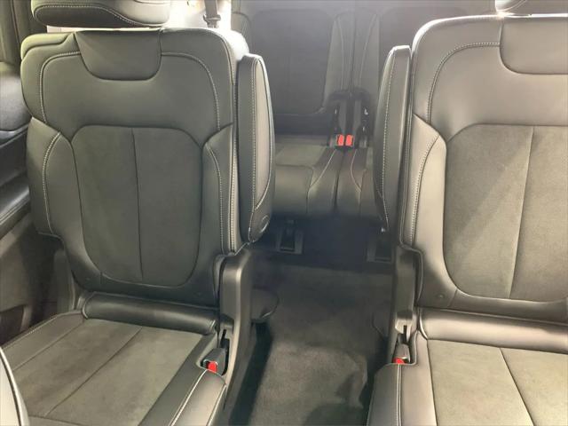 2025 Jeep Grand Cherokee L Altitude X 4x4