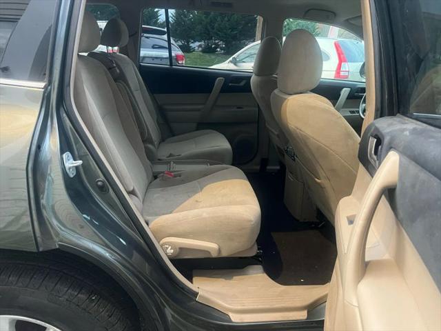 2013 Toyota Highlander Base Plus V6