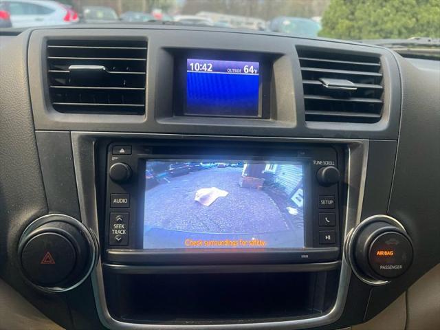 2013 Toyota Highlander Base Plus V6