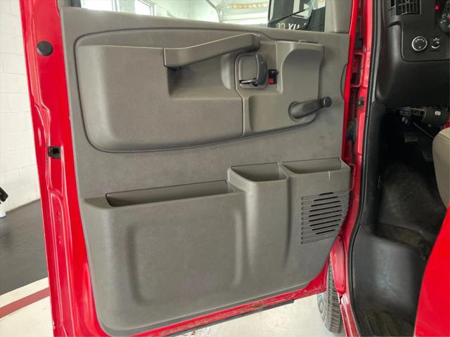 2017 GMC Savana 3500 Work Van