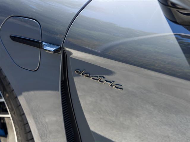 2025 Porsche Taycan Turbo S