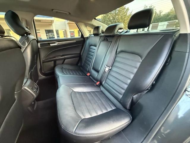 2017 Ford Fusion SE
