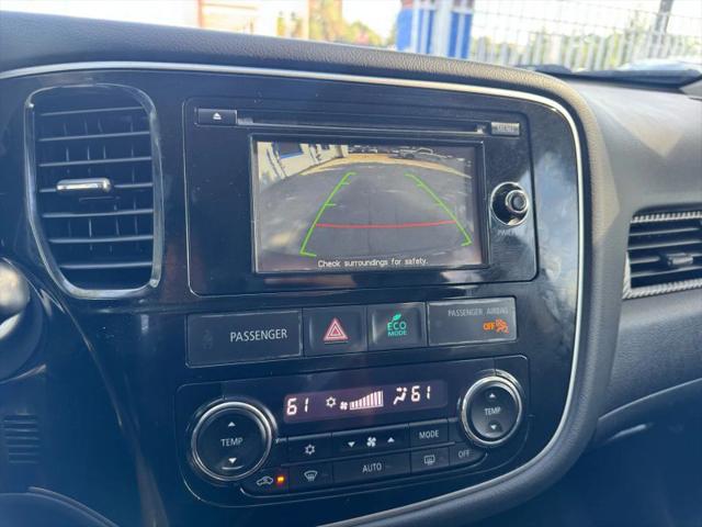 2015 Mitsubishi Outlander SE