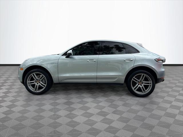 2021 Porsche Macan Base