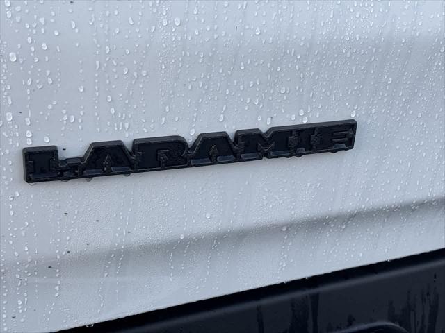 2026 Ram 1500 Laramie Crew Cab 4x4 57 Box
