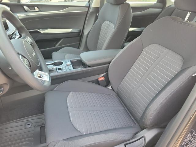 2026 Kia K5 LXS
