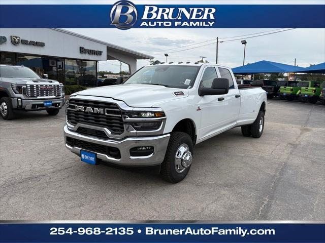 2026 RAM Ram 3500 RAM 3500 TRADESMAN CREW CAB 4X4 8 BOX