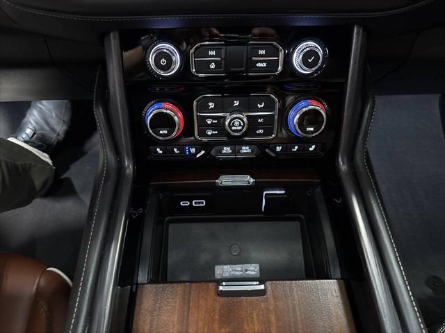 2023 GMC Yukon XL 4WD Denali Ultimate