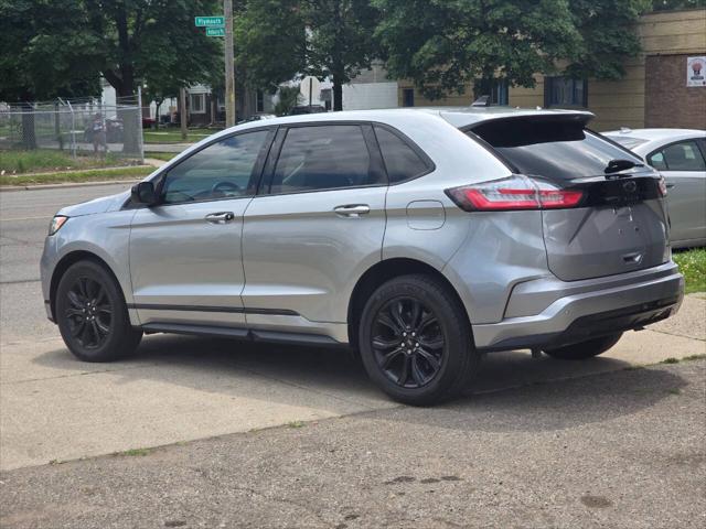 2023 Ford Edge SE