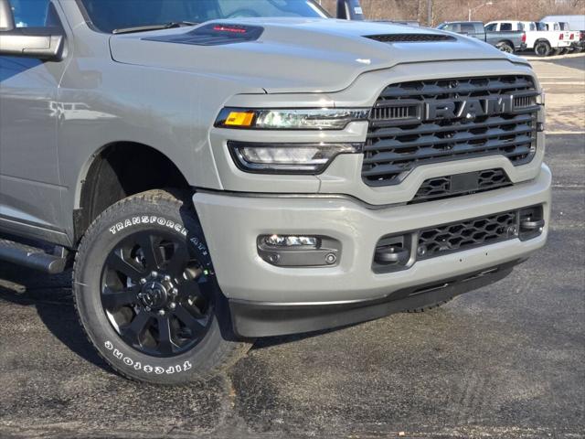 2026 RAM Ram 2500 RAM 2500 BLACK EXPRESS CREW CAB 4X4 8 BOX