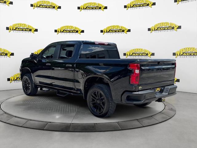 2022 Chevrolet Silverado 1500 4WD Crew Cab Short Bed Custom