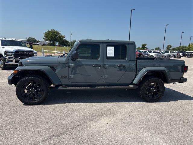 2025 Jeep Gladiator Nighthawk