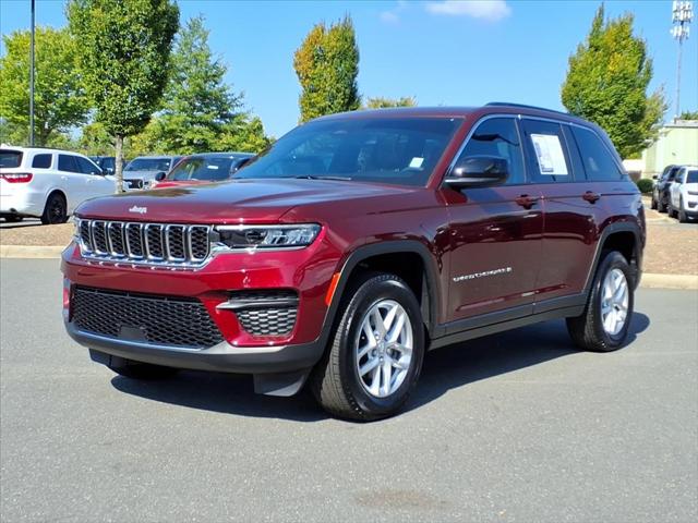 2024 Jeep Grand Cherokee Laredo X 4x2