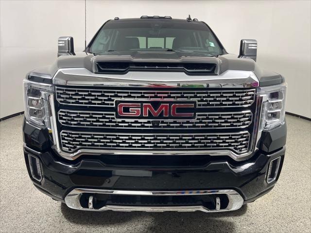 2020 GMC Sierra 2500HD 4WD Crew Cab Standard Bed Denali