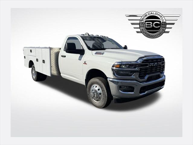 2026 RAM Ram 3500 Chassis Cab RAM 3500 TRADESMAN CHASSIS REGULAR CAB 4X4 84 CA