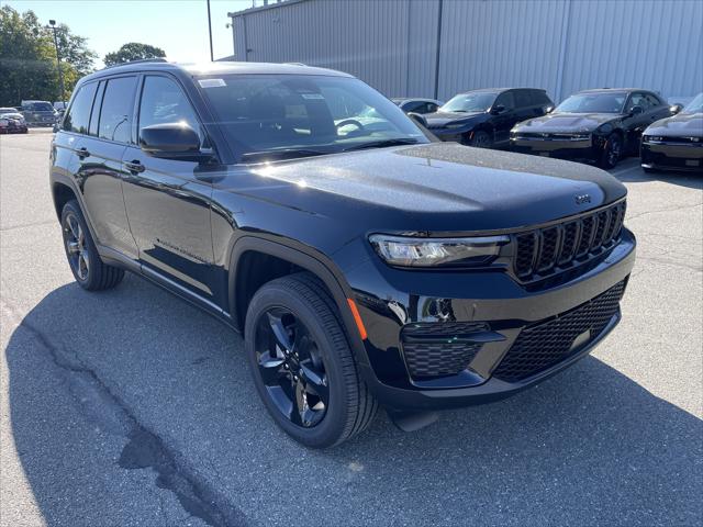 2025 Jeep Grand Cherokee GRAND CHEROKEE ALTITUDE X 4X4