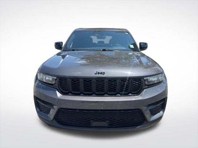 2024 Jeep Grand Cherokee Altitude X 4x2